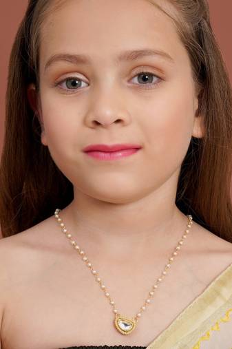 Girls gold-plated kundan studded & beaded necklace
