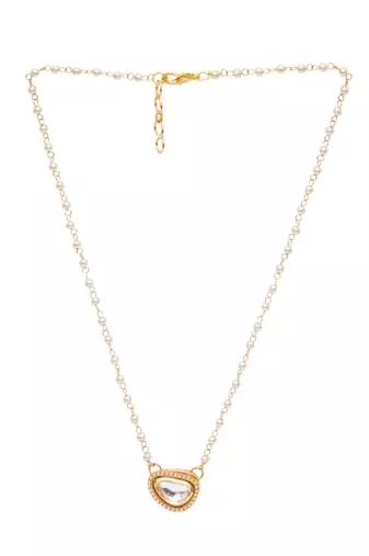 Girls gold-plated kundan studded & beaded necklace