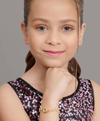 Girls gold-plated kundan studded link bracelet 2