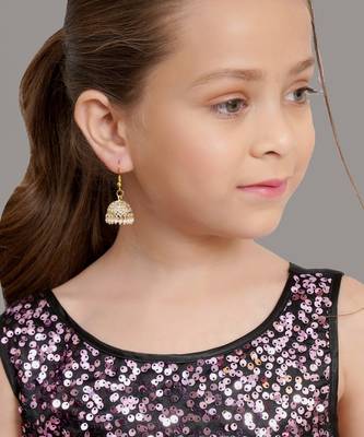 Girls gold plated jhumkas 4
