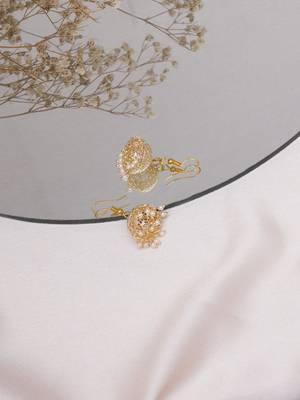 Girls gold plated jhumkas 1