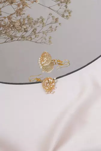 Girls gold plated jhumkas