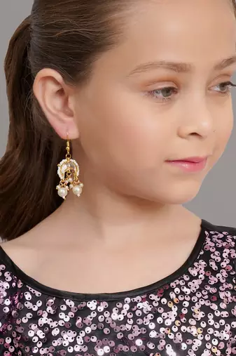 Gold-plated classic drop earrings