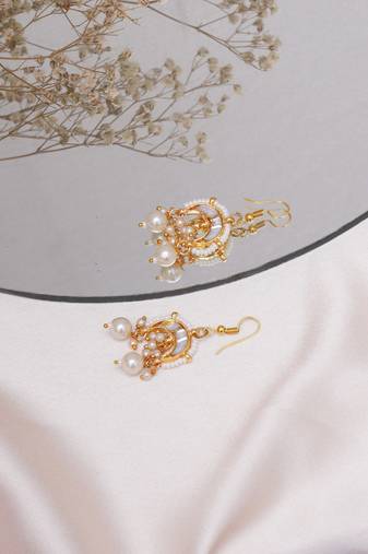 Gold-plated classic drop earrings