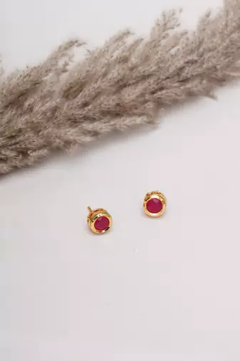 Girls gold plated studs earrings