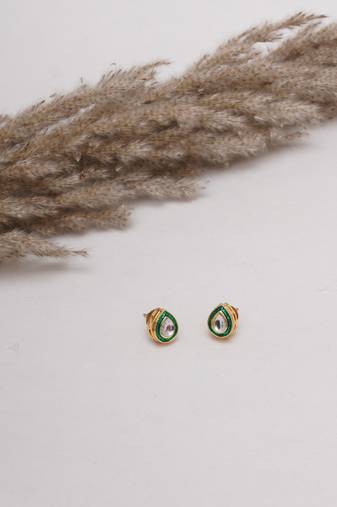 Gold-plated classic studs earrings