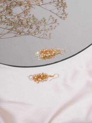 Gold plated classic drop earrings 1