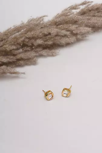 Gold-plated classic studs earrings