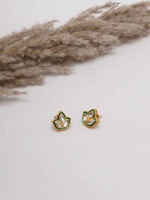 Gold-plated stud earrings 1