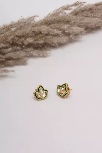 Gold-plated stud earrings
