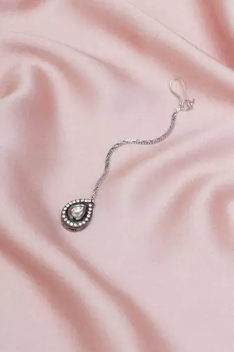 Girls silver-plated kundan stone studded maang tikka