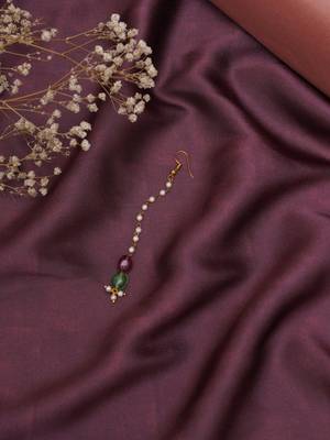 Girls gold-plated kundan studded & beaded maang tikka 1