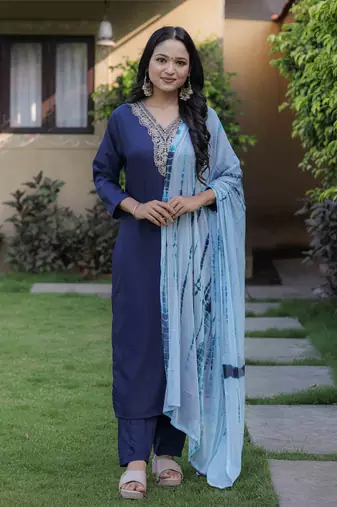 Rama Kurta Set with Tie-Dye Dupatta     Elegant Festive & Party Wear