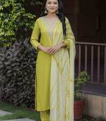 Vibrant Liril Green Kurta Set with Tie-Dye Dupatta     Elegant Festive & Party Wear