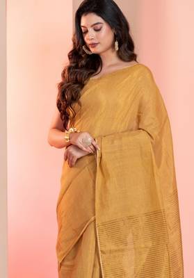 Golden linen tissue saree with zari, with blouse 5