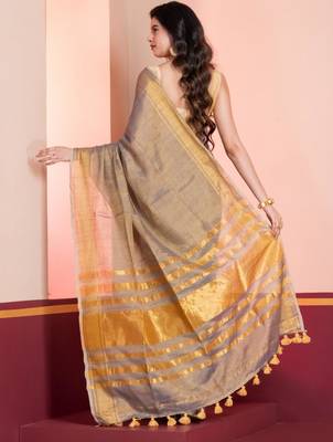 Grey gold dual tone linen tissue saree with zari and tassels, with blouse 4