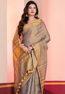 Grey gold dual tone linen tissue saree with zari and tassels, with blouse 5