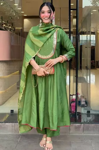 Women's Gorgeous Embroidery Work Chanderi Fabric Flared Kurta Pant and Dupatta Set