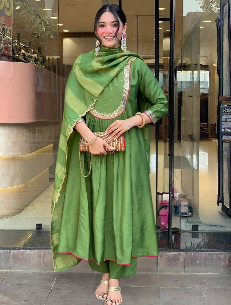 Women's Gorgeous Embroidery Work Chanderi Fabric Flared Kurta Pant and Dupatta Set