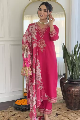 Rani Pink Kurta Set with Embroidered V-Shape Neckline & Floral Dupatta