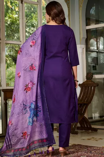 Purple Kurta Set with Embroidered V-Shape Neckline & Floral Dupatta