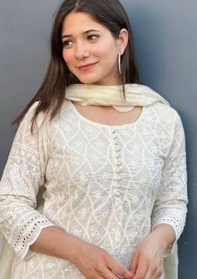 Ivory embroidered Kurti Pant Set 3