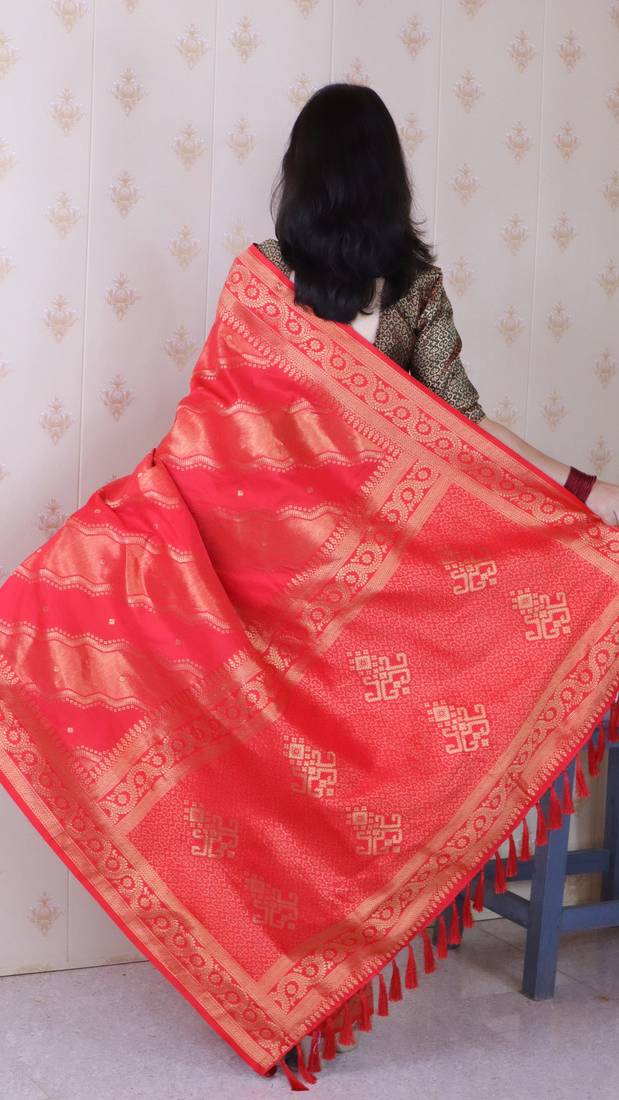 pink soft art silk saree with unstiched blouse