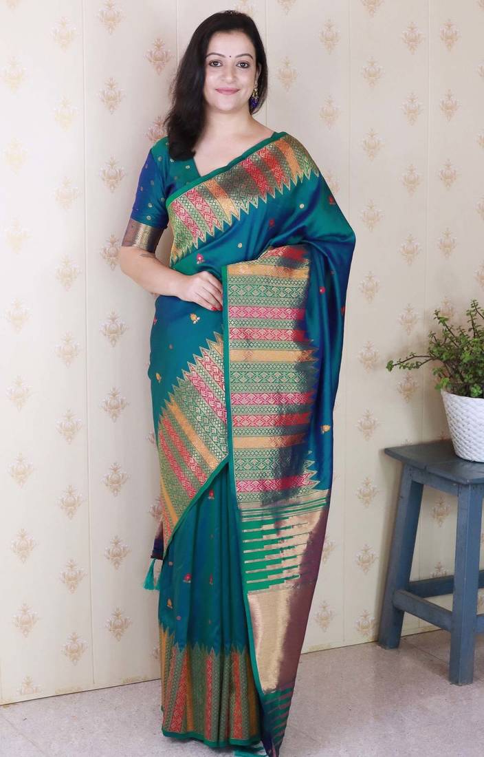 green soft art silk saree with unstiched blouse