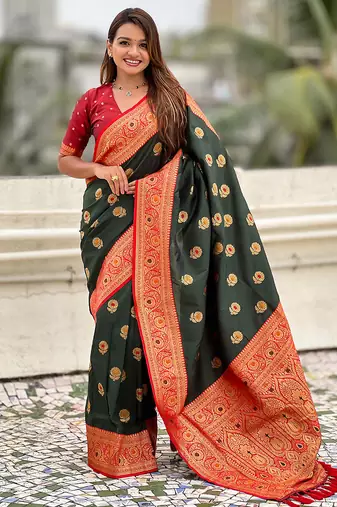 green soft art silk saree with unstiched blouse
