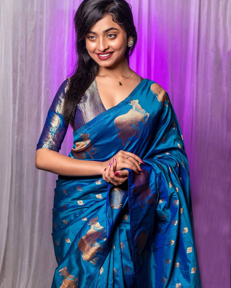 royal blue soft moonga art silk saree with unstiched blouse