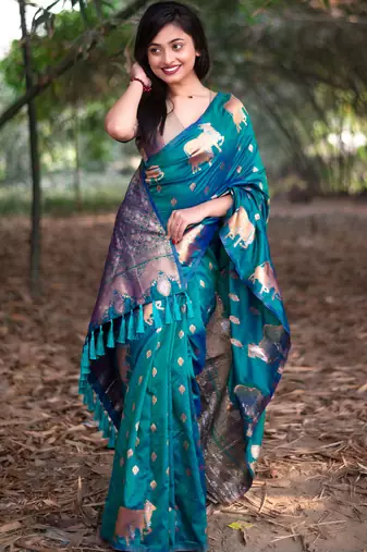 green soft moonga art silk saree with unstiched blouse