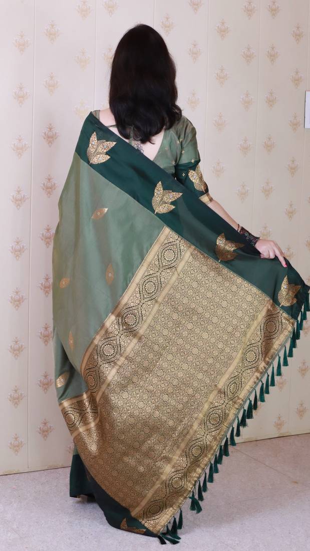 grey soft art silk saree with unstiched blouse