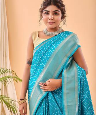 Blue woven silk saree with blouse piece 4