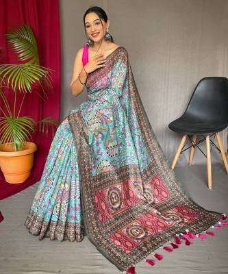 Blue printed cotton saree with blouse piece 2