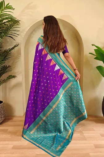 Purple woven kanchipuram silk saree with blouse piece
