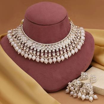 White color kundan necklace set 1