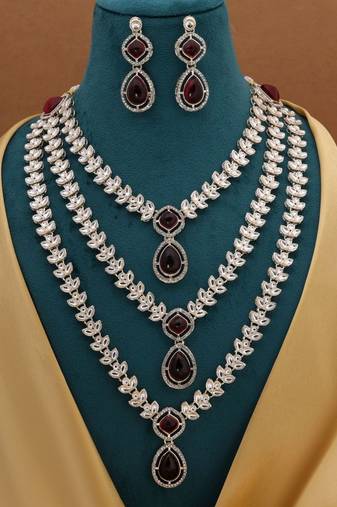 Maroon color kundan necklace set