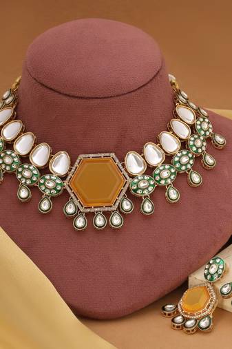 Yellow color kundan necklace set