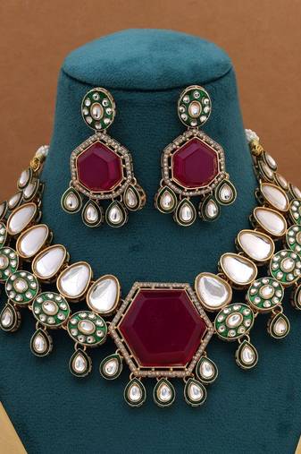 Rani color kundan necklace set