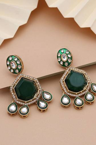 Green color kundan earrings