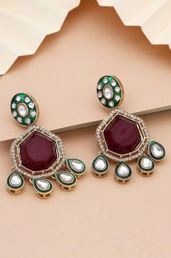 Maroon color kundan earrings