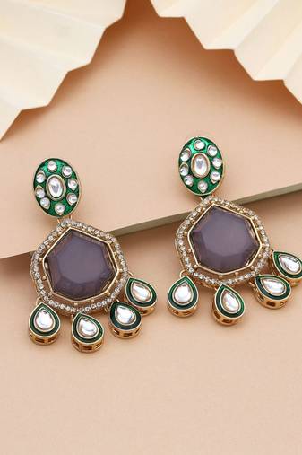 Grey color kundan earrings