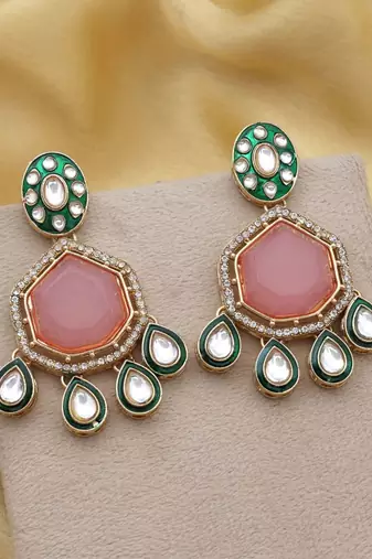 Pink color kundan earrings