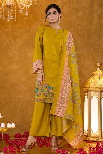 Yufta green pakistani style kurta dupatta set
