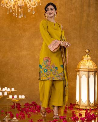 green pakistani style kurta dupatta set 2