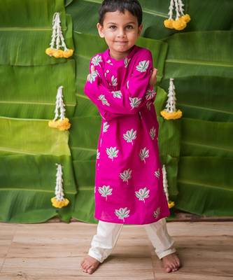 Pink multicolor  hand screen printed boys  ethnic wear- set of 2 1