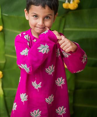 Pink multicolor  hand screen printed boys  ethnic wear- set of 2 5