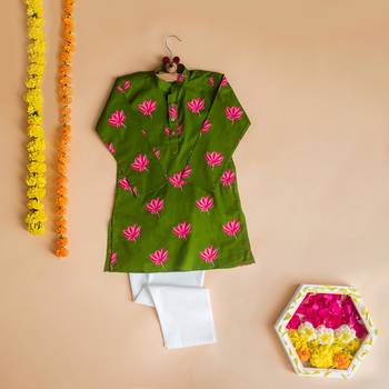 Green fuhsia  hand screen printed boys  ethnic wear- set of 2 1