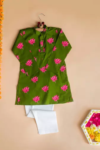 Green fuhsia  hand screen printed boys  ethnic wear- set of 2