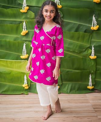 Pink multicolor hand screen printed girls ethnic wear- set of 2 1